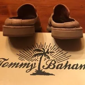 HP?Tommy Bahama | Men 12 Leather Slip-on Loafer Tommy Bahama | Shoes | Hptommy Bahama Men 2 Leather Slipon  main image 3